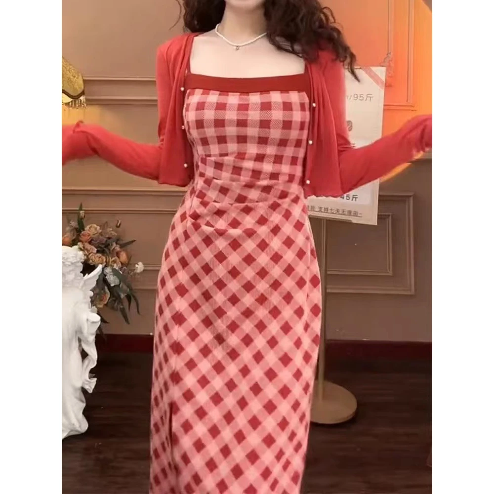 2024复古格子吊带裙显瘦女秋季气质小个子收腰格子连衣裙