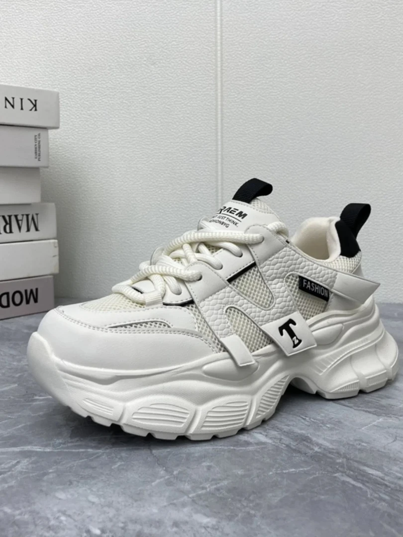 新款厚底女士老爹鞋（8892白黑色）