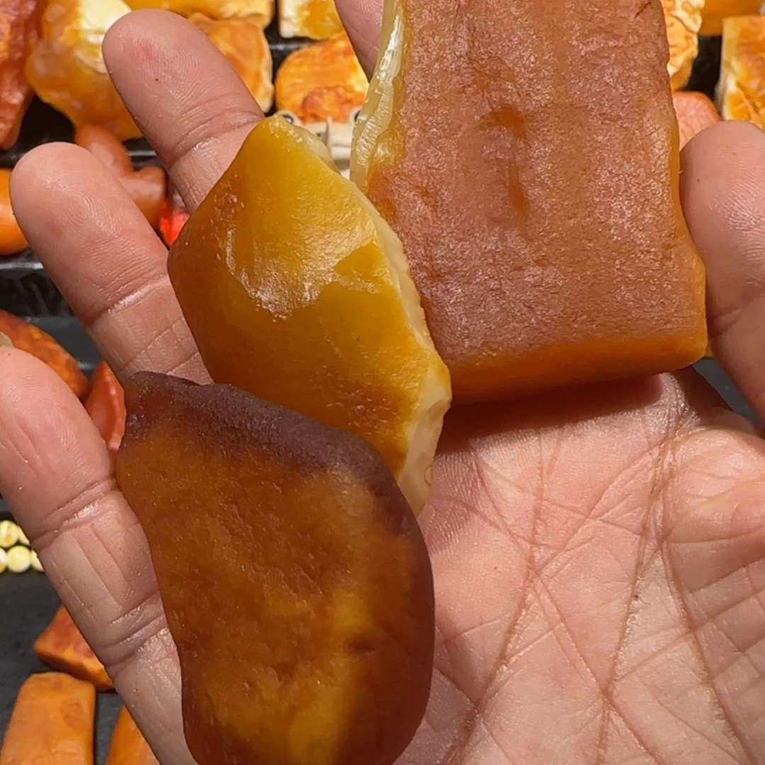 【闪购商品】定制琥珀未镶嵌老*