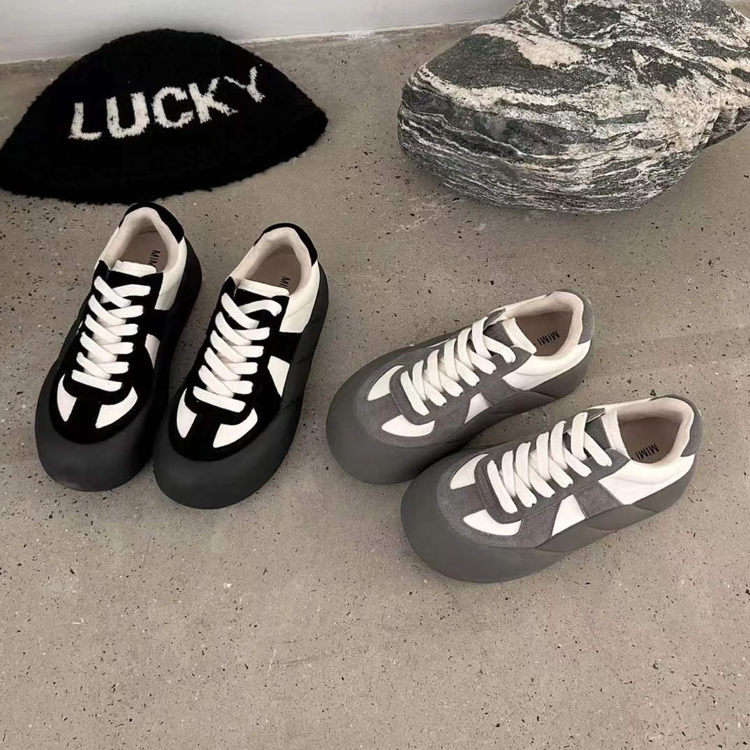 VEEFSHOW9552娃娃头丑萌面包鞋女秋季款德训百搭厚底拼色休闲鞋女