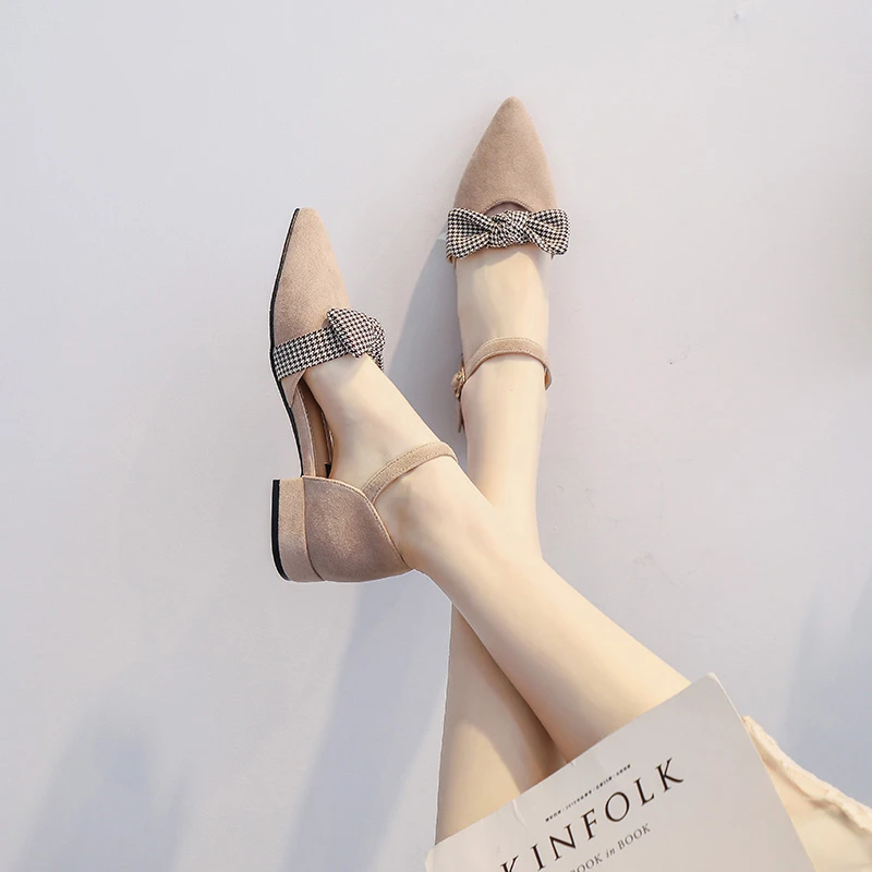 2024年夏季新款浅口百搭尖头粗跟中空淑女单鞋温柔仙女风低跟女鞋