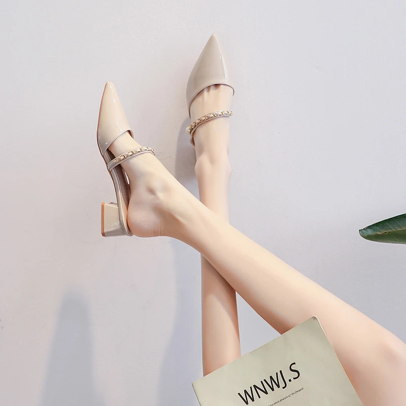 包头半拖鞋外穿2024年夏季新款仙女风网红中粗跟尖头珍珠高跟凉鞋