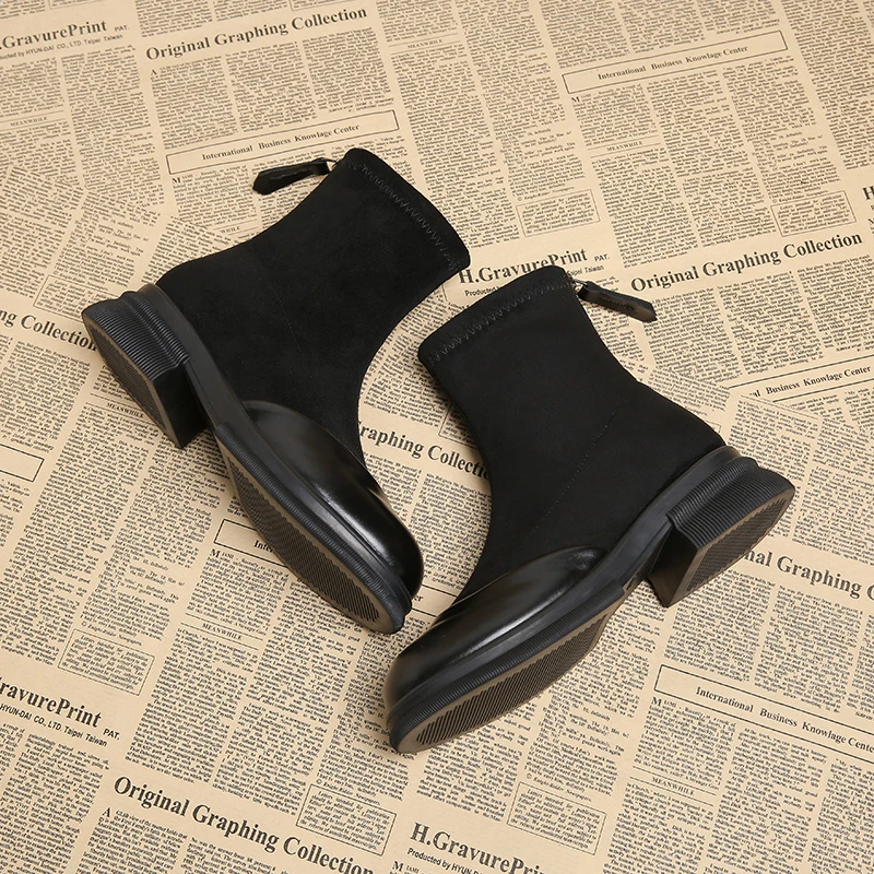 真皮瘦瘦靴子女2025今年流行的袜靴小短靴秋冬欧货爆款洋气小踝靴