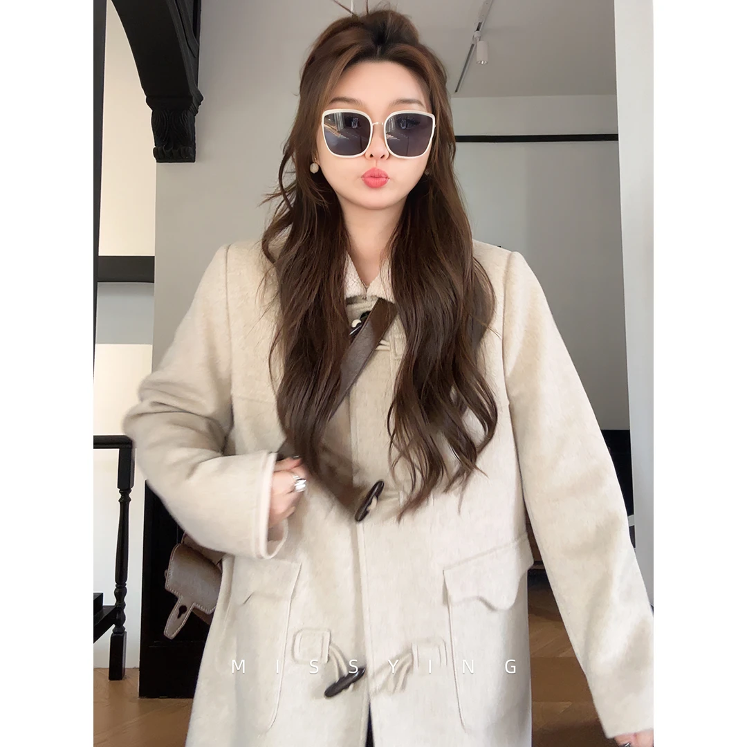 应小姐【丹麦颂冬】微胖大码学院休闲风百搭款牛角扣单面呢大衣外套