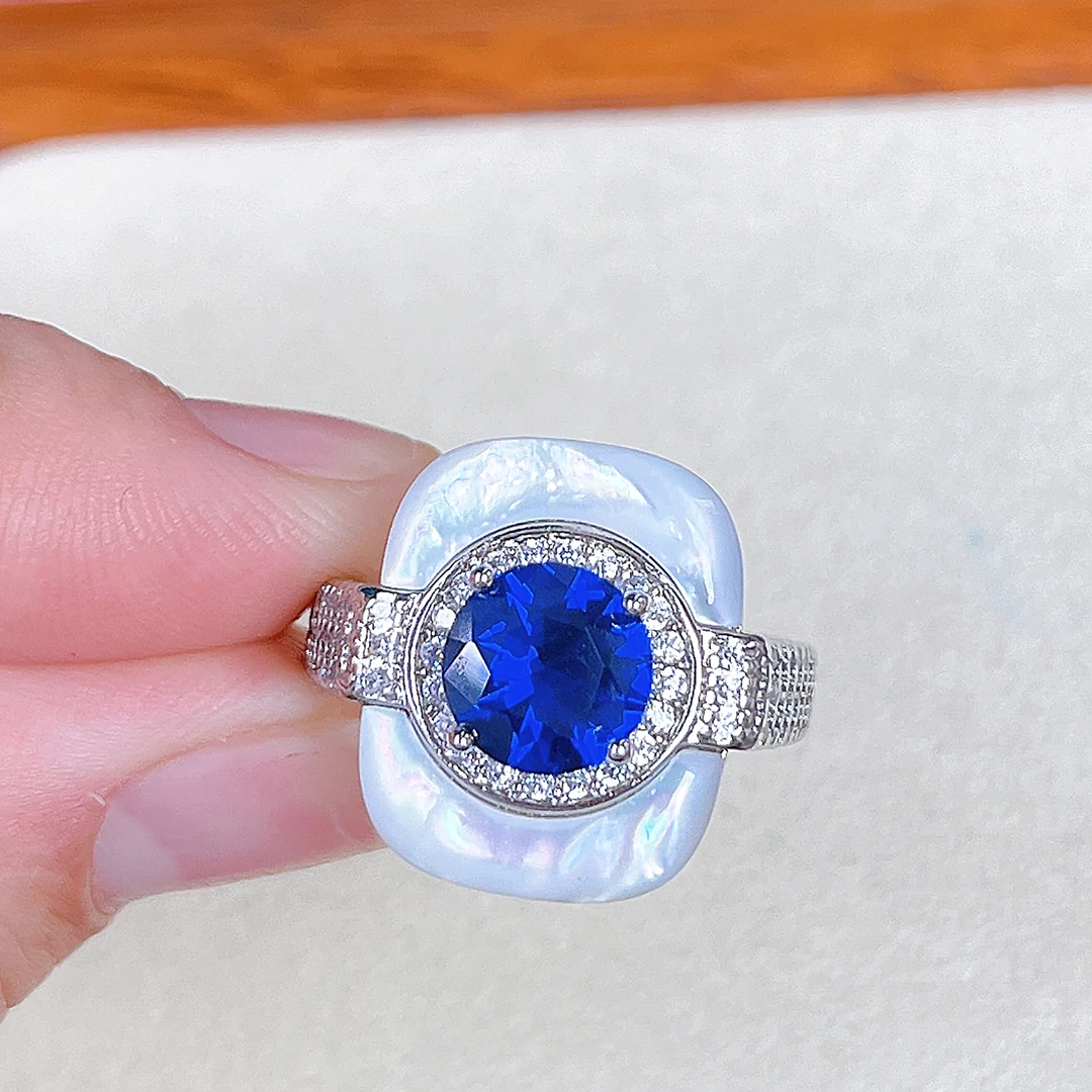 臻选戒指 泰国春武里经典时尚气质百搭蓝色戒指WDA593