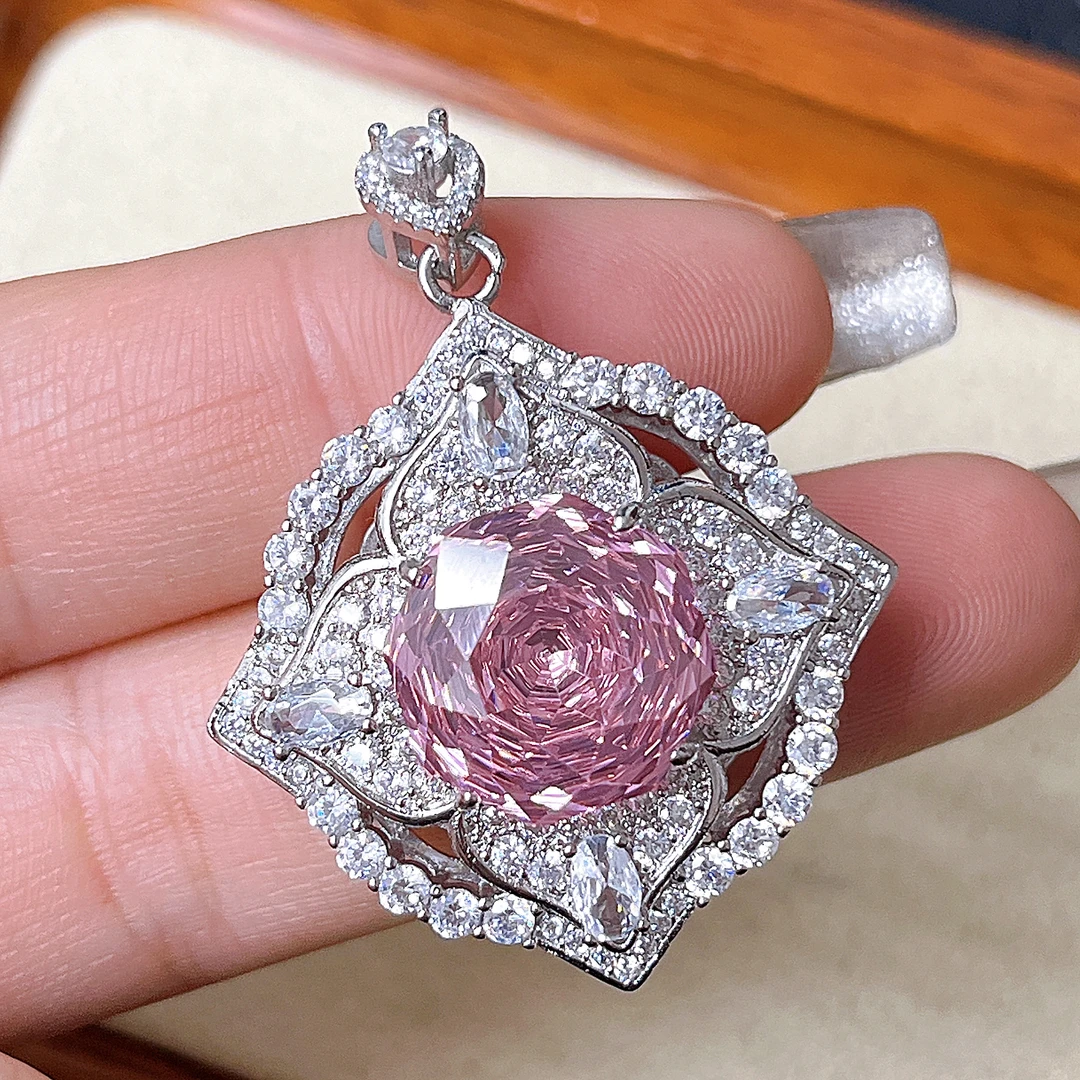 臻选吊坠 泰国春武里经典时尚设计款气质百搭粉色吊坠X857