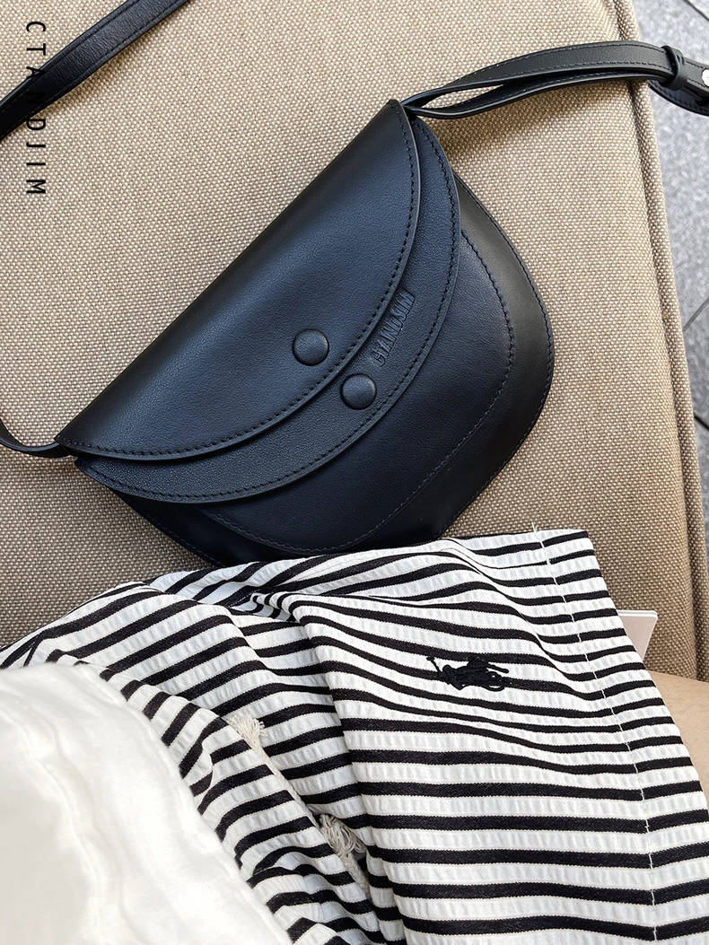 CTANDJIM 复古老钱风牛皮 黑色翻盖 马鞍包  卡包 散钱包