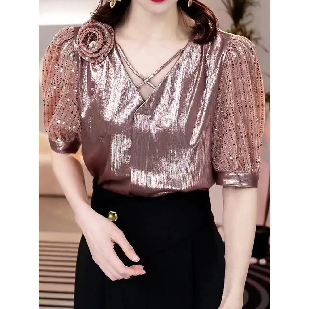 百搭V领衬衣法式轻奢立体装饰五分袖衬衫2025夏季新款时优雅轻奢