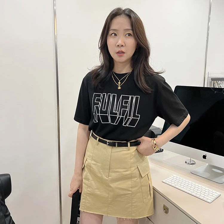 widelia陈姬儿春夏韩版黑色字母T恤女圆领短袖休闲上衣7081