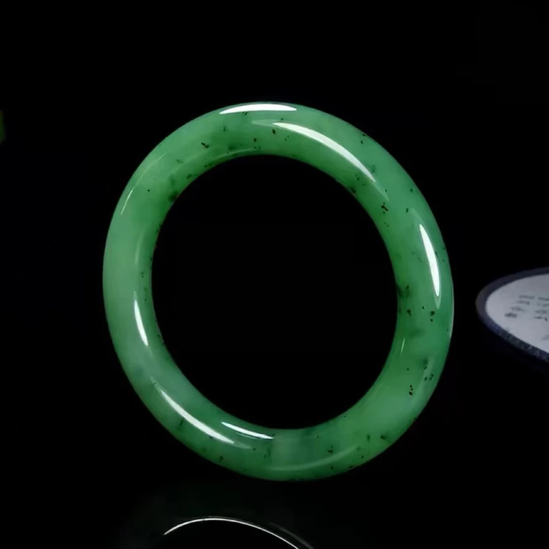 【喜喜甄选】新疆猕猴桃色碧波绿和田碧玉手镯【GZP】