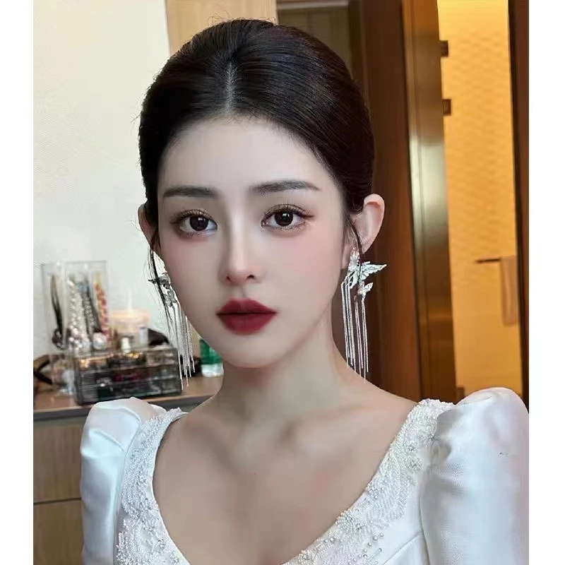 铜合金耳饰 冷淡风蝴蝶流苏耳环小众个性耳坠轻奢高级感婚纱耳饰