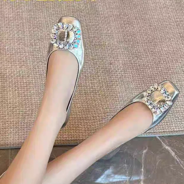 低跟牛皮浅口水钻单鞋41136