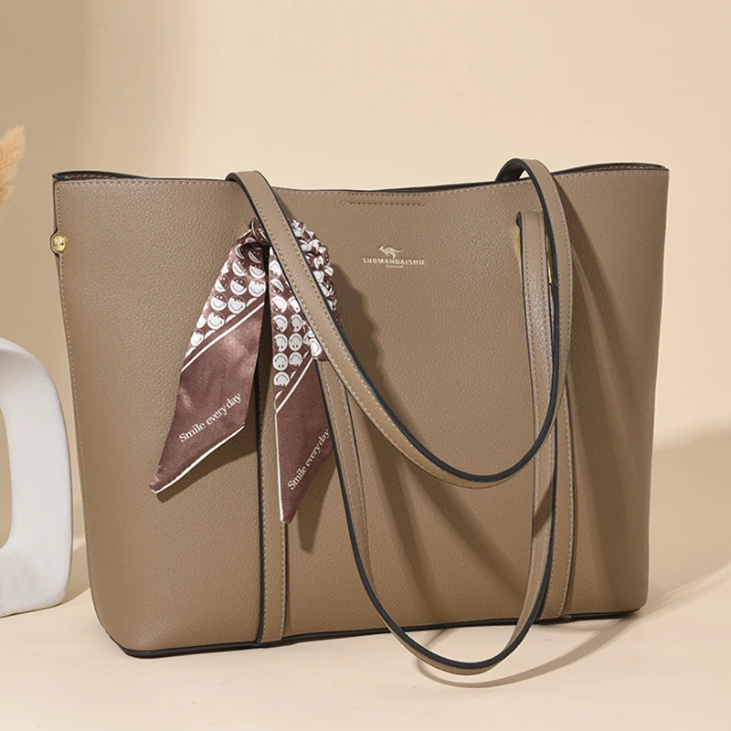 品牌包大托特包女款包包女大容量通勤包送妈妈包时尚大气女包软皮
