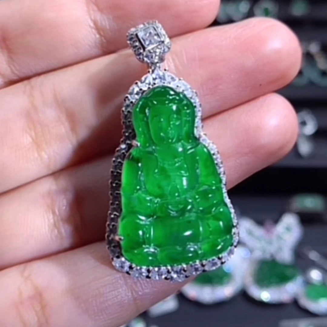 天然翡翠A货吊坠