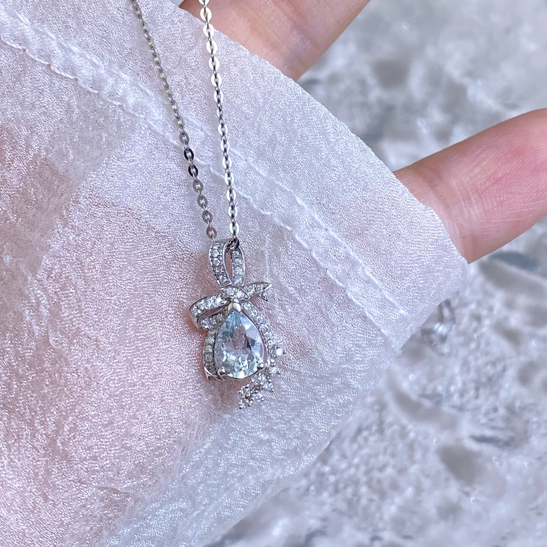 【六言精选】海蓝宝蝴蝶结吊坠（不含链）