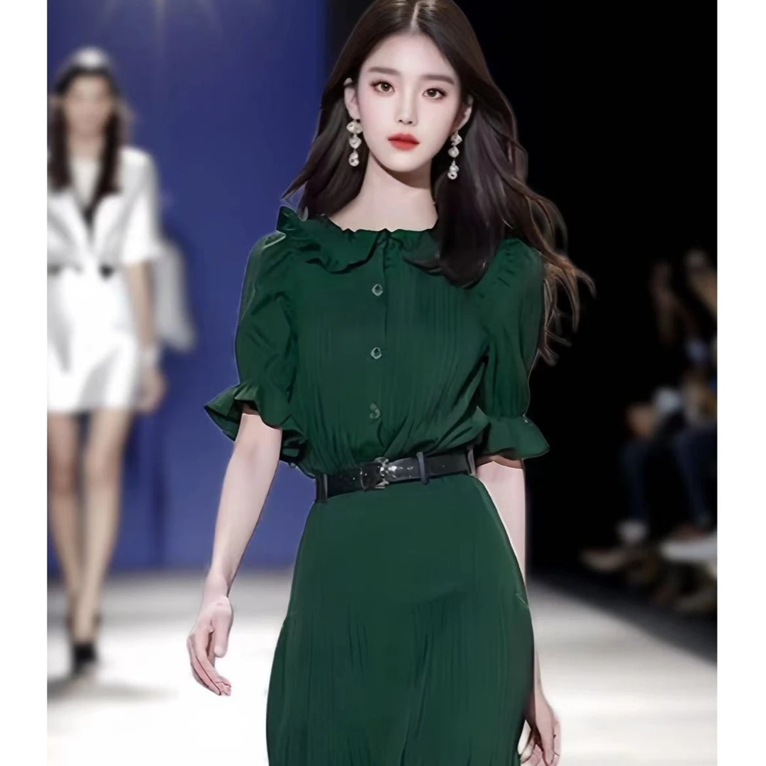 2025年夏季多巴胺穿搭法式长裙高端精致薄荷曼波风墨绿色连衣裙女