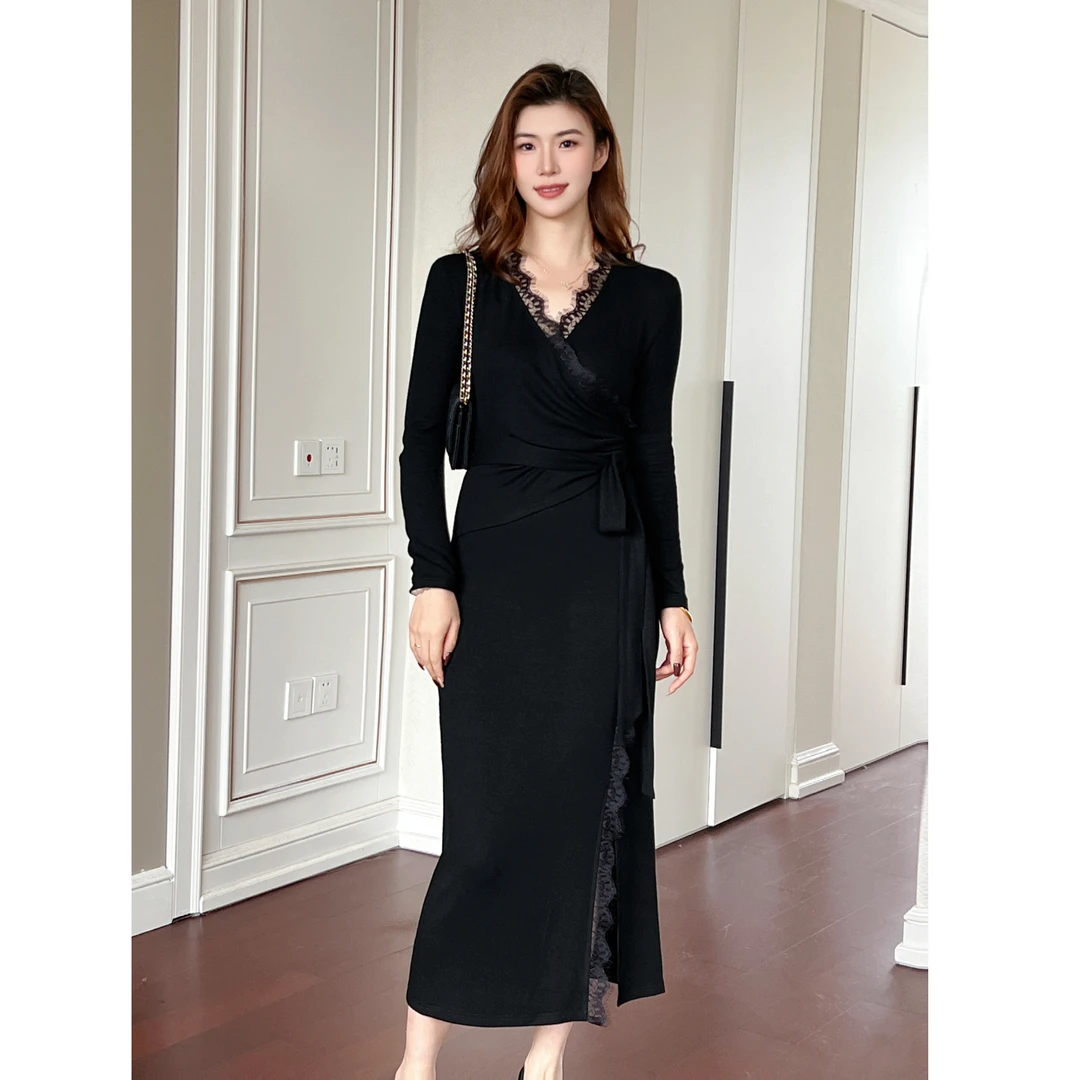 Molly Manor/莫莉庄园系带磨毛蕾丝发热连衣裙显瘦针织修身秋冬裙