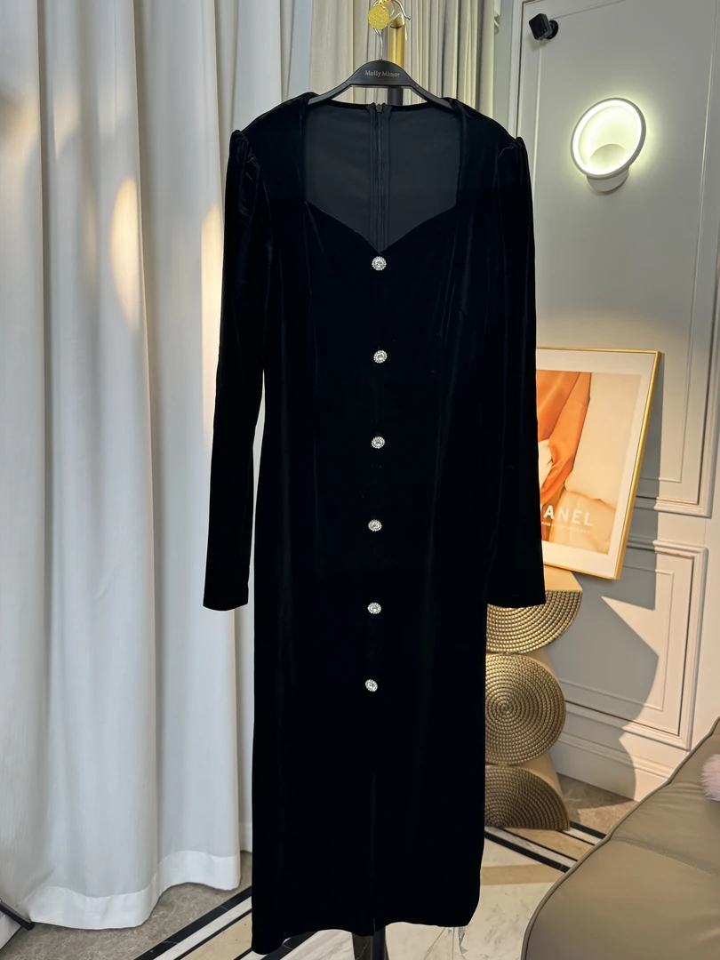 Molly Manor/莫莉庄园丝绒连衣裙女装气质时尚黑色长款设计师