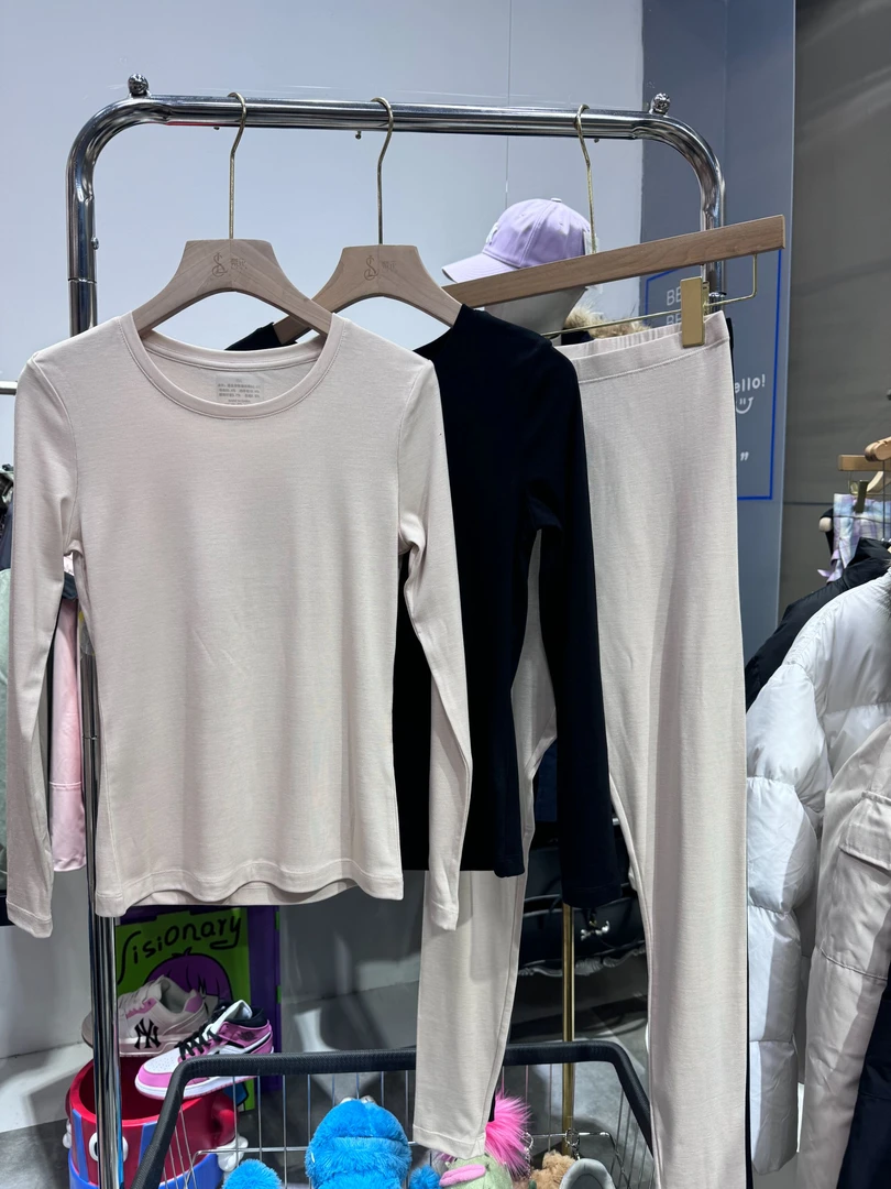 【豆姐力荐】一套过冬！ 东洋订单 女款发热洋毛秋冬一套保暖套装