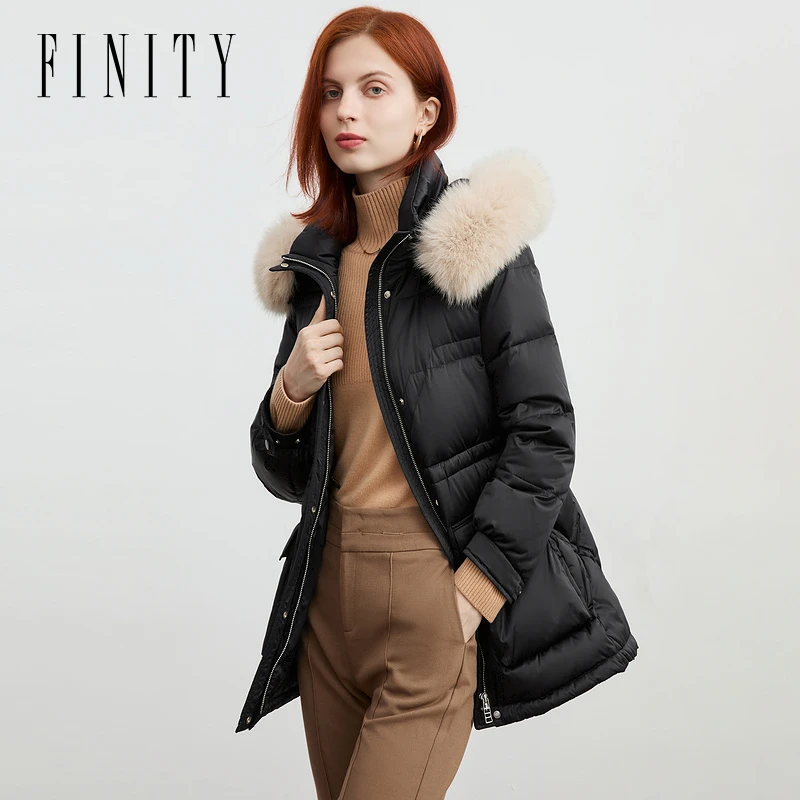 FINITY菲妮迪冬季新款羽绒服保暖连帽大毛领收腰外套女白鸭绒女款
