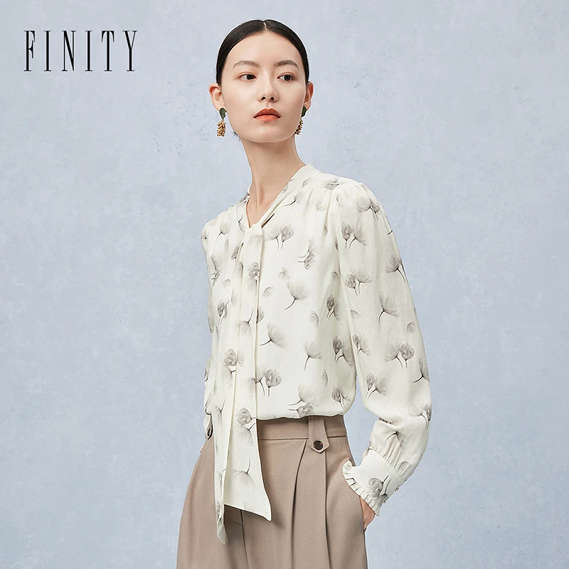 【力力淘专属】FINITY 新款系带领复古优雅百搭套头衫 F21X1C09T5