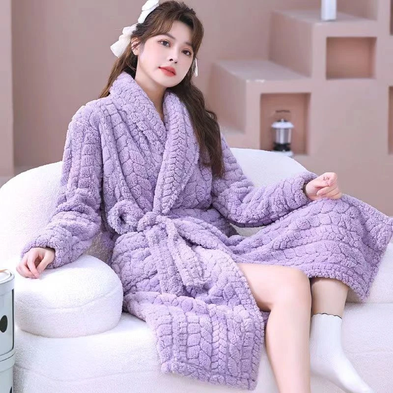 秋冬季加绒睡袍法兰绒睡袍女珊瑚绒加绒加厚长款睡袍女士大码浴袍