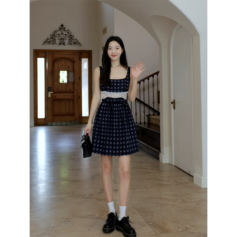 【断码特价 现货不补】蕾丝拼接方领显瘦吊带裙连衣裙 G924Q05569