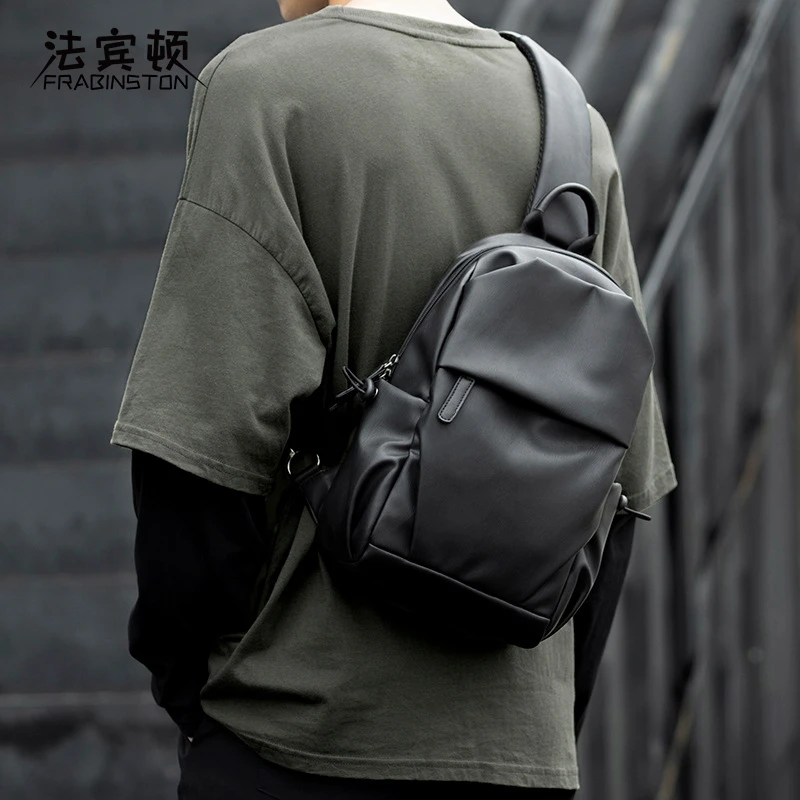 男士包包运动时尚休闲真皮单肩肩包胸包斜挎包户外简约潮骑行轻便