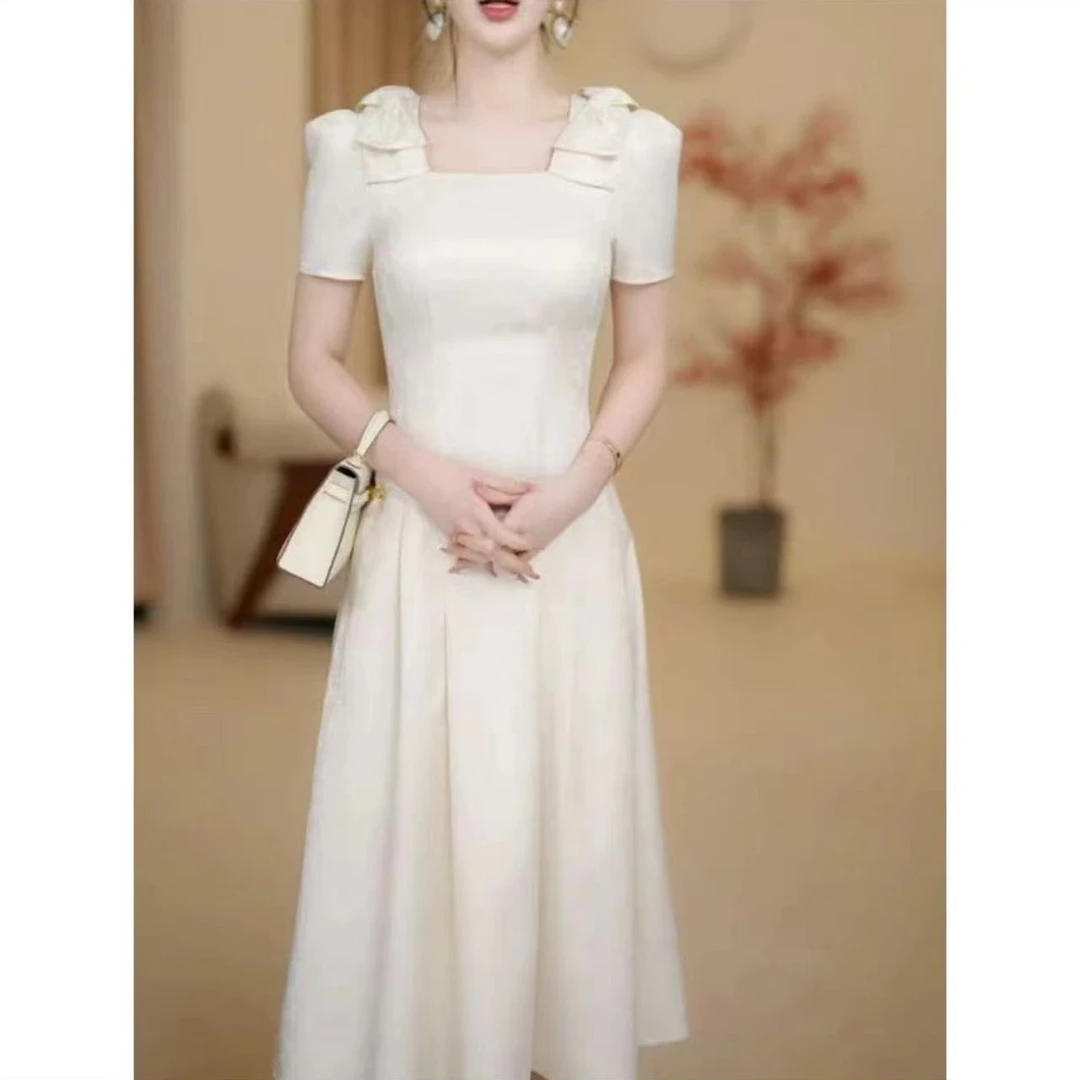 《芳芳专属》L1338037A 悠闲周末：舒适宽松大摆纯色连衣裙