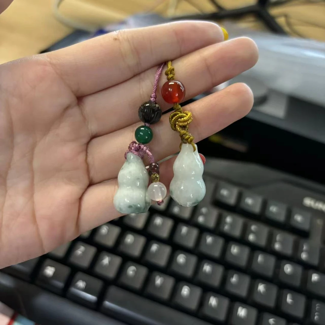 翡翠葫芦挂件/多样性发其一
