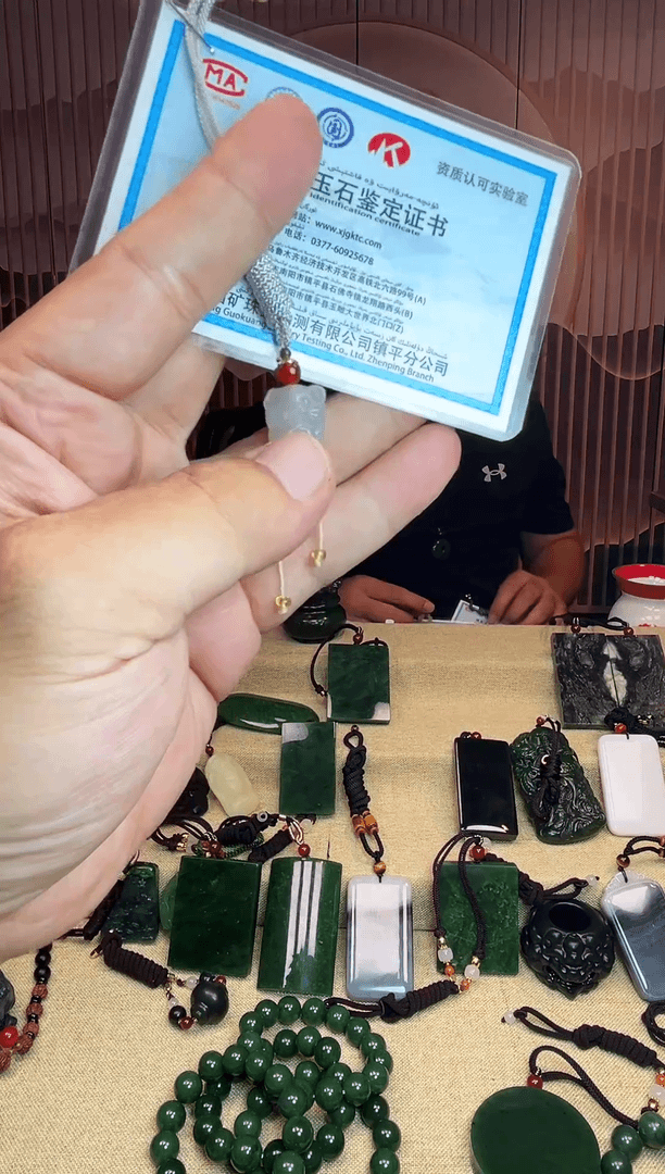 【闪购商品】和田玉颈饰未镶嵌1