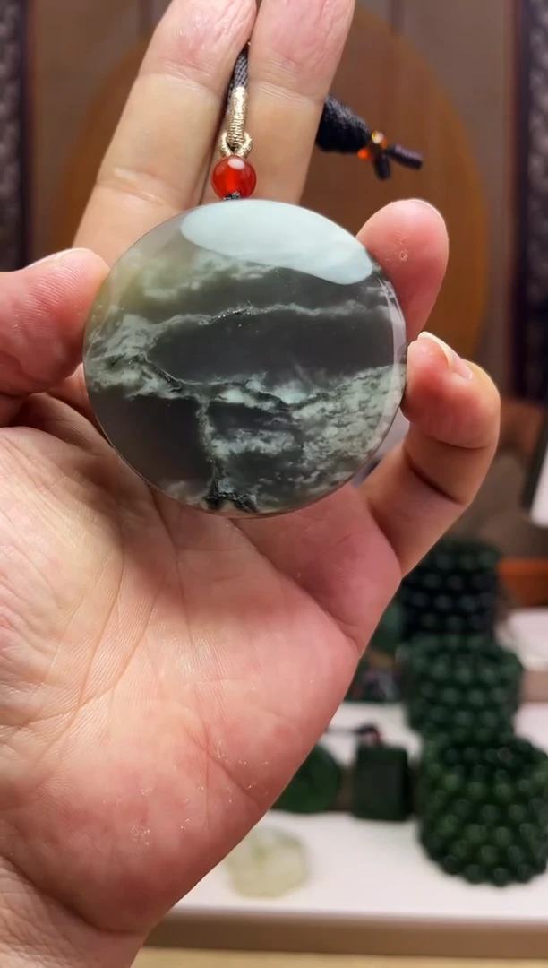 【闪购商品】和田玉颈饰未镶嵌1