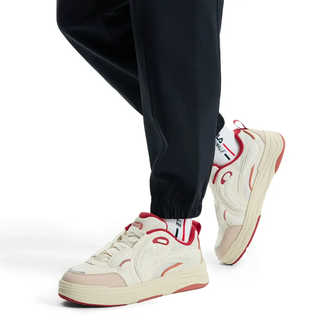 Fila/斐乐新款男士【新年】时尚百搭舒适复古潮流板鞋F12M512203F