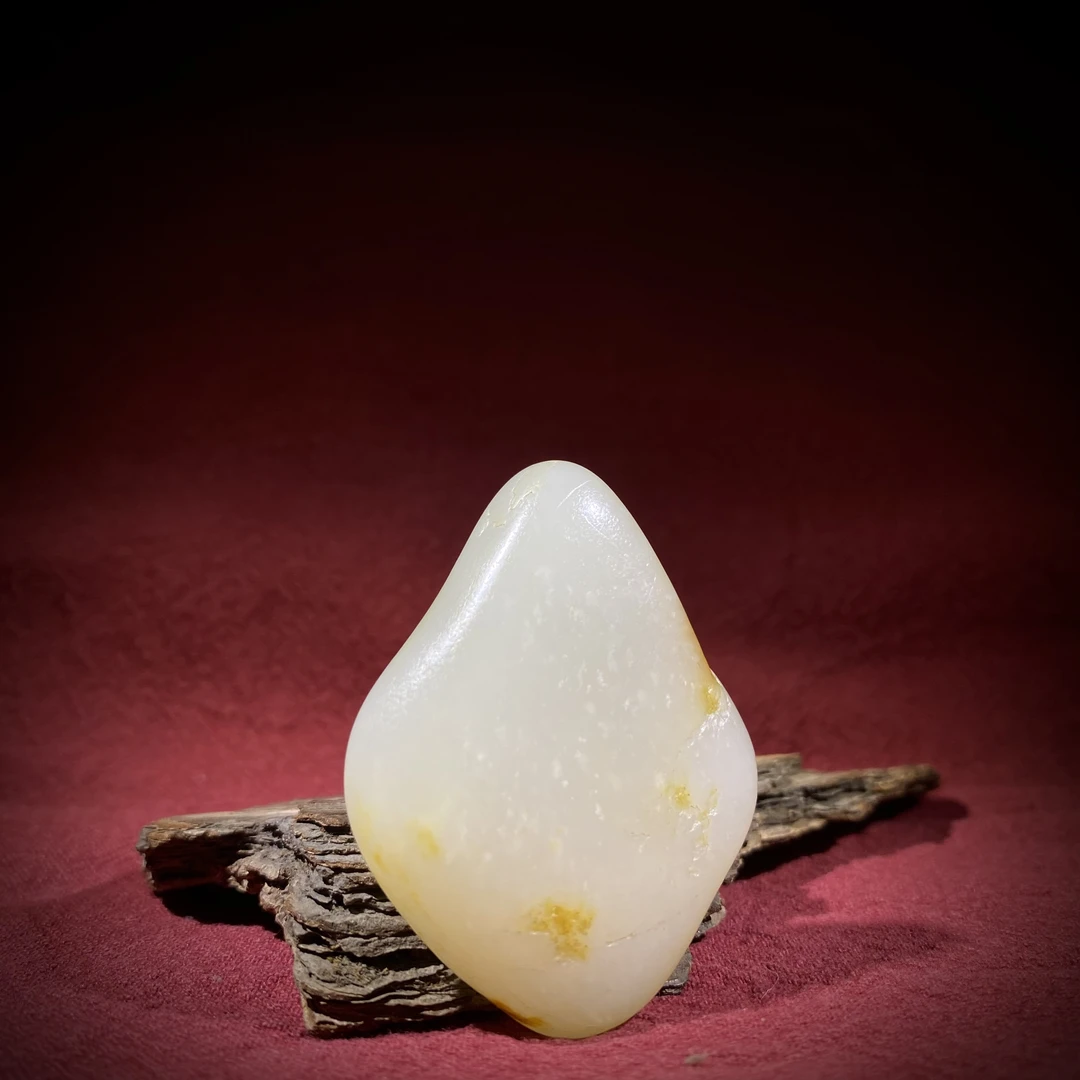 新疆和田玉原颗原石平安无事牌高白洒金皮吊坠挂件