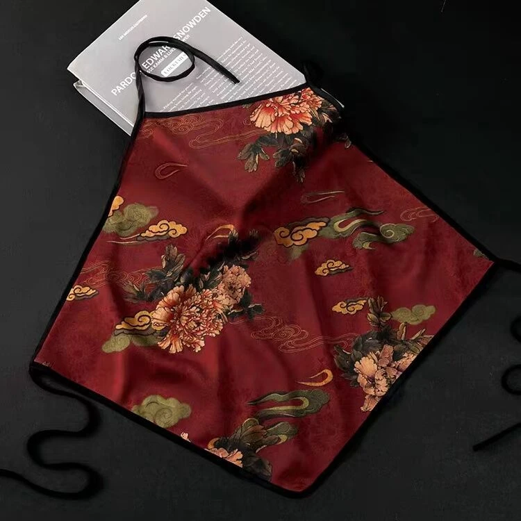 人气爆款肚兜女夏季复古国风时尚印花薄款护肚露背式内衣吊带短裤