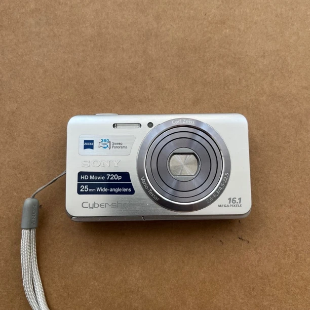 9新 Sony/索尼 索尼w650 1600万像素 5倍光学变焦