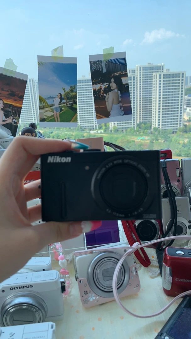 99新 Nikon/尼康 95新 尼康p300 高清冷白