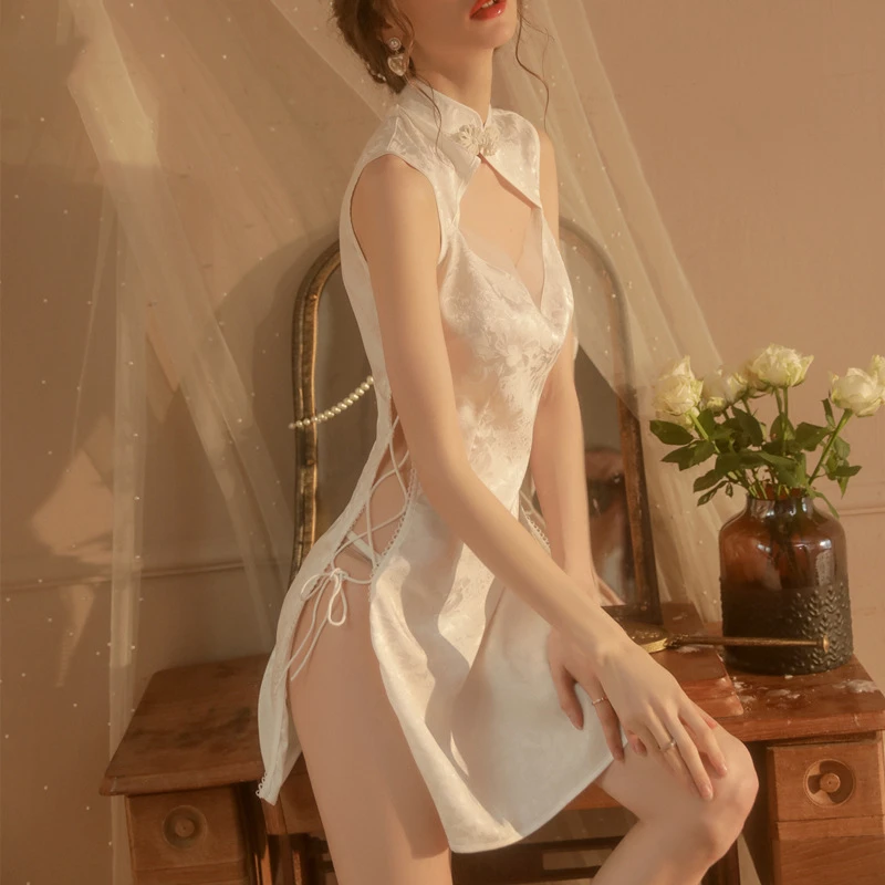 情趣内衣性感深v网纱透视镂空睡衣火辣开叉系带旗袍制服约会战袍