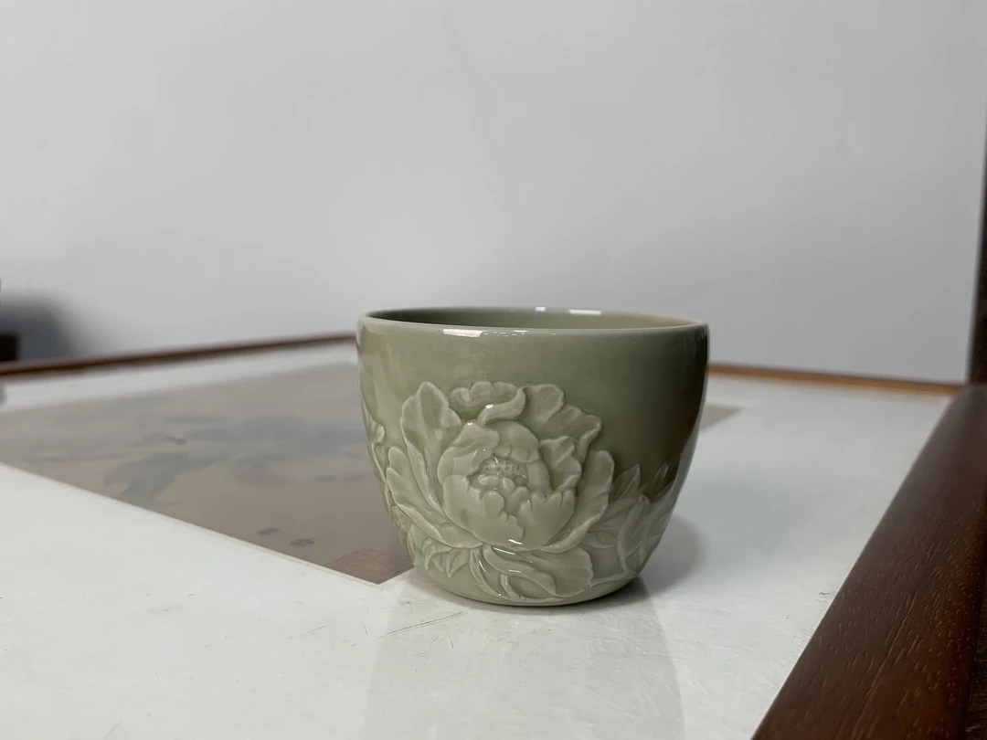 龙泉青瓷朱昊琦越窑釉刻绘主人杯公分茶品茗杯