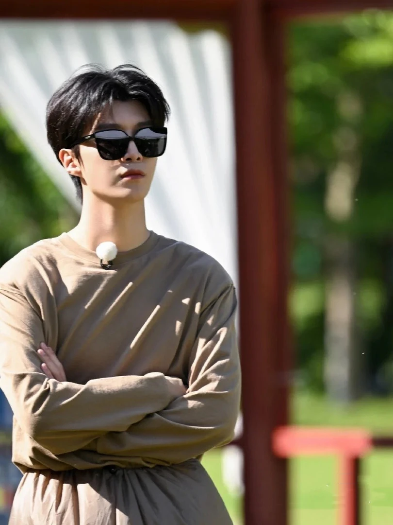 0098大叔甄选眼镜太阳镜防蓝光素颜镜burty