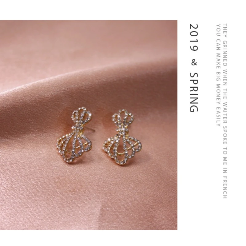 铜合金耳饰 （38609）精致法式轻奢梦幻花园小众高级感丹书白马高级