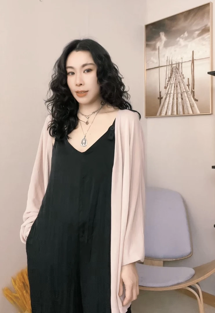 Fresco原创穿搭【特别的爱】裸粉色慵懒风开衫