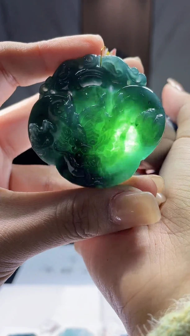 【闪购商品】定制翡翠未镶嵌5-毛货挂件需要抛光