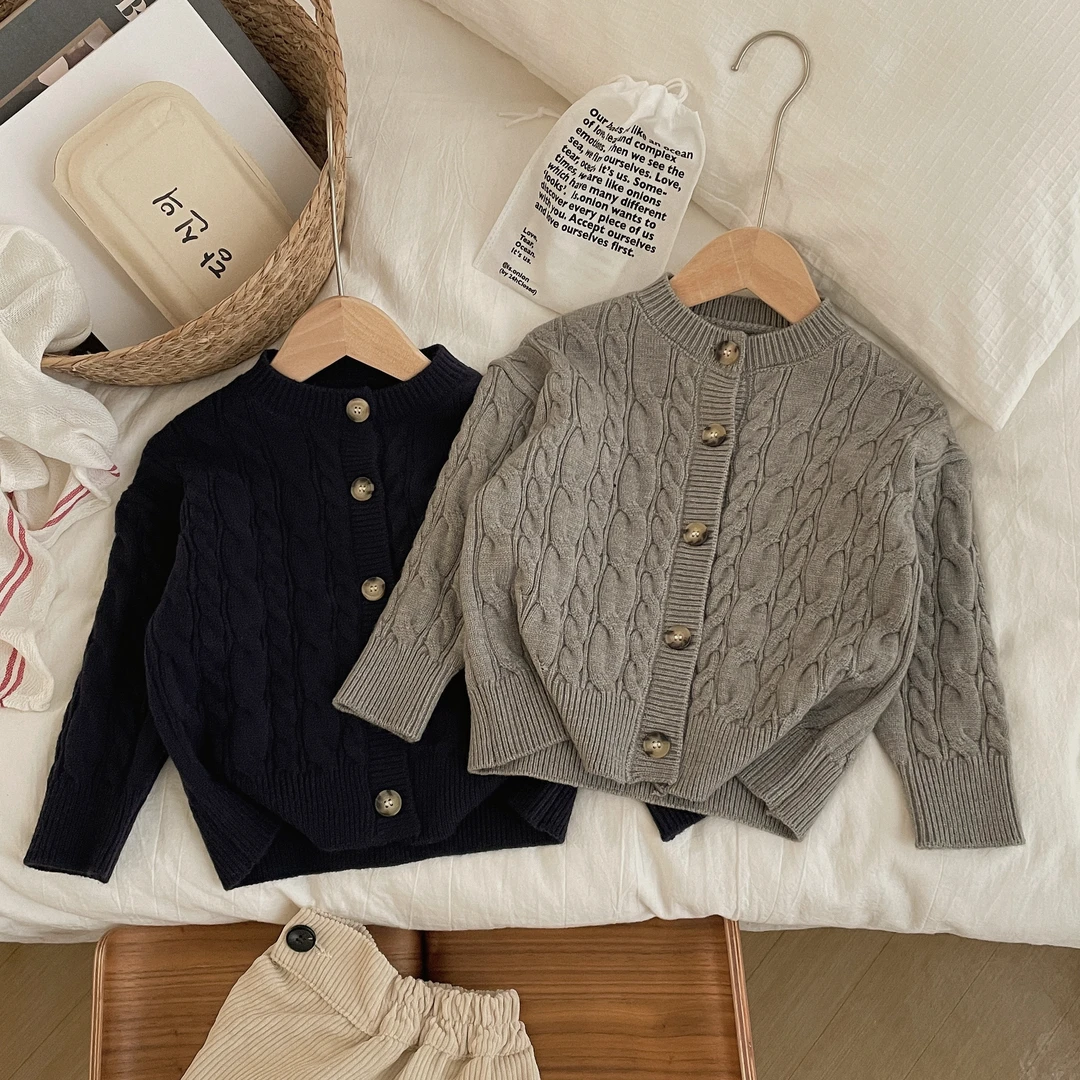 笨舒舒2025春秋新款复古麻花开衫男宝女宝纯色百搭韩版宽松毛衣