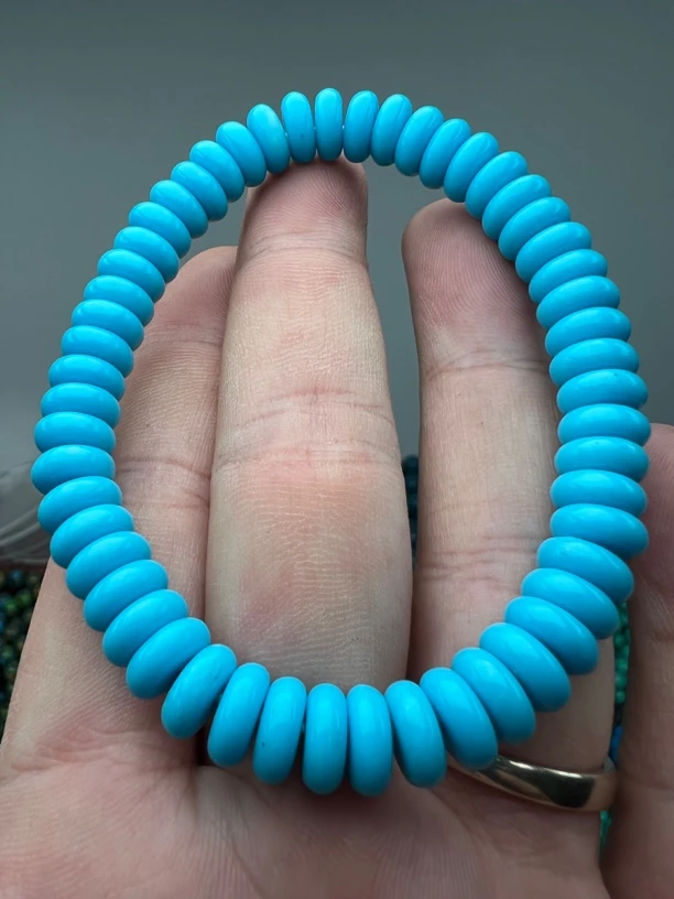 【人工处理】高瓷蓝8mm隔片手链一条