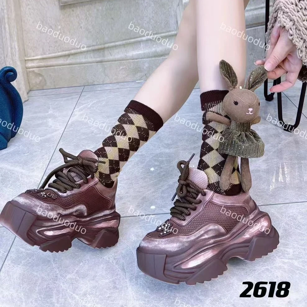 欧货时尚潮袜立体玩偶卡通AB版网红同款爆款英伦学院风中筒棉袜