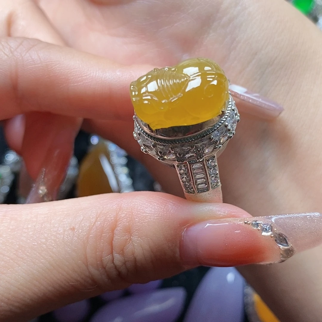 翡翠戒指未镶嵌缅甸翡翠