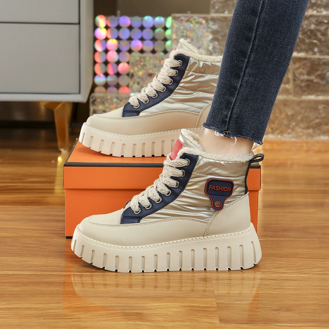 冬季雪地靴时尚休闲女鞋百搭加绒保暖防水软底宇航布女靴子