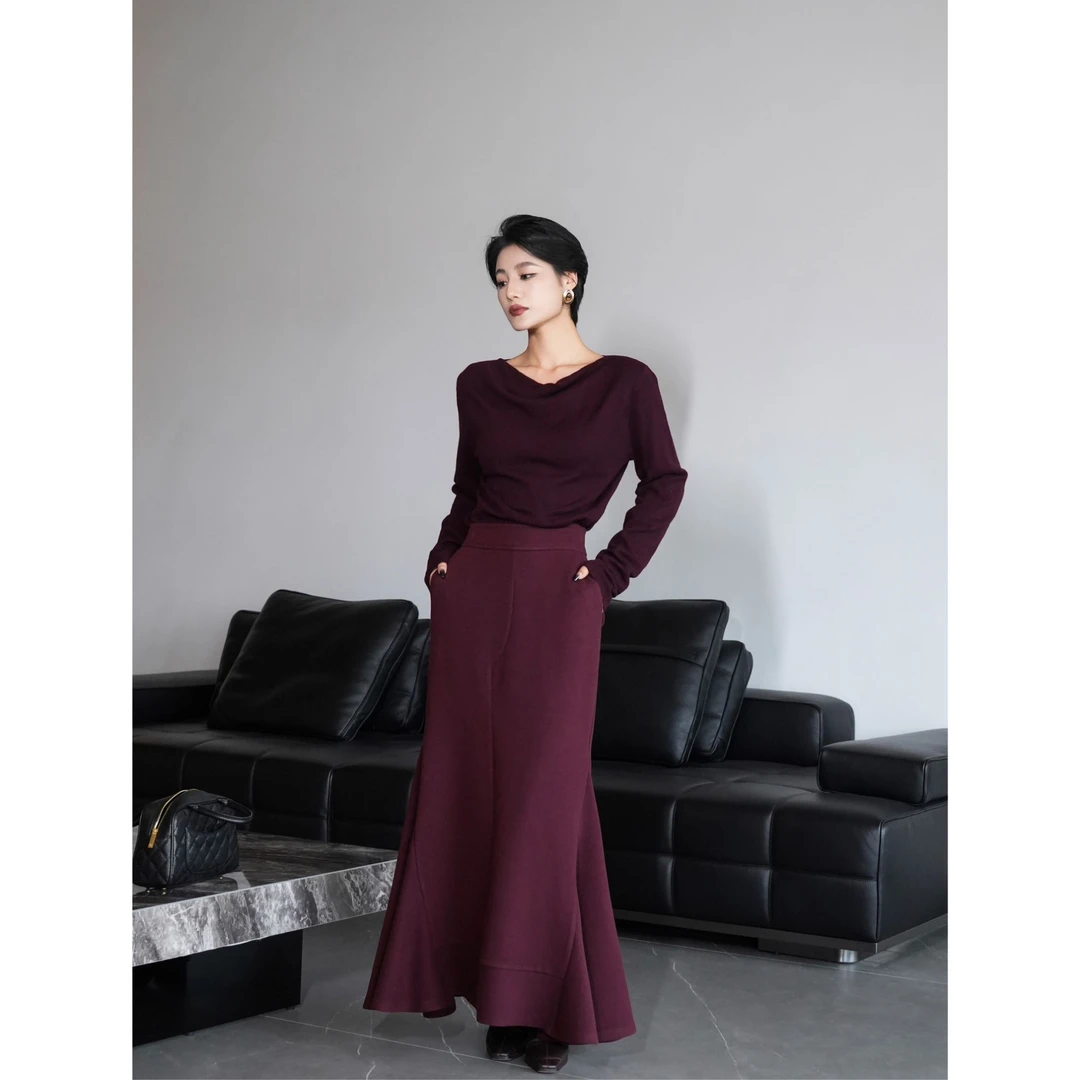 【营造慵懒】比一般内搭更韵味冬季时氅精松弛感绵羊毛荡领宽松毛衣