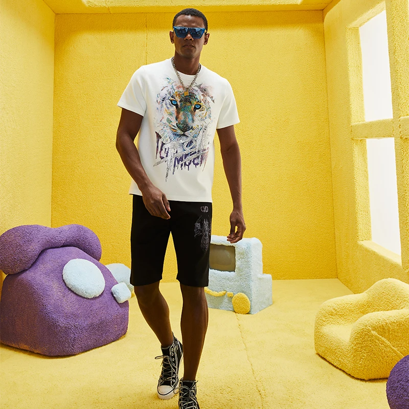 TCH服饰店播-泼墨彩色老虎字母白色圆领短袖T恤T69A108043